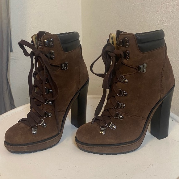 Women’s Coach Carol Brown Suede High Heel Boots Size 6 - Picture 3 of 12